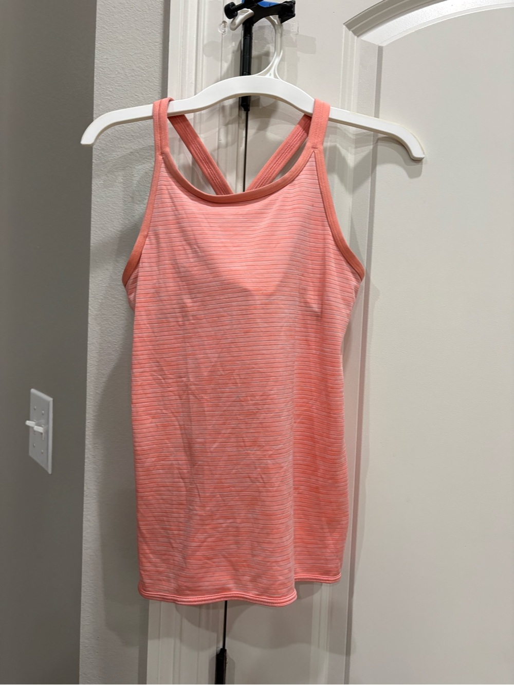 Athleta Girl Orange racerback athleisure tank in Medium 8-10 FUC fabric pulls
